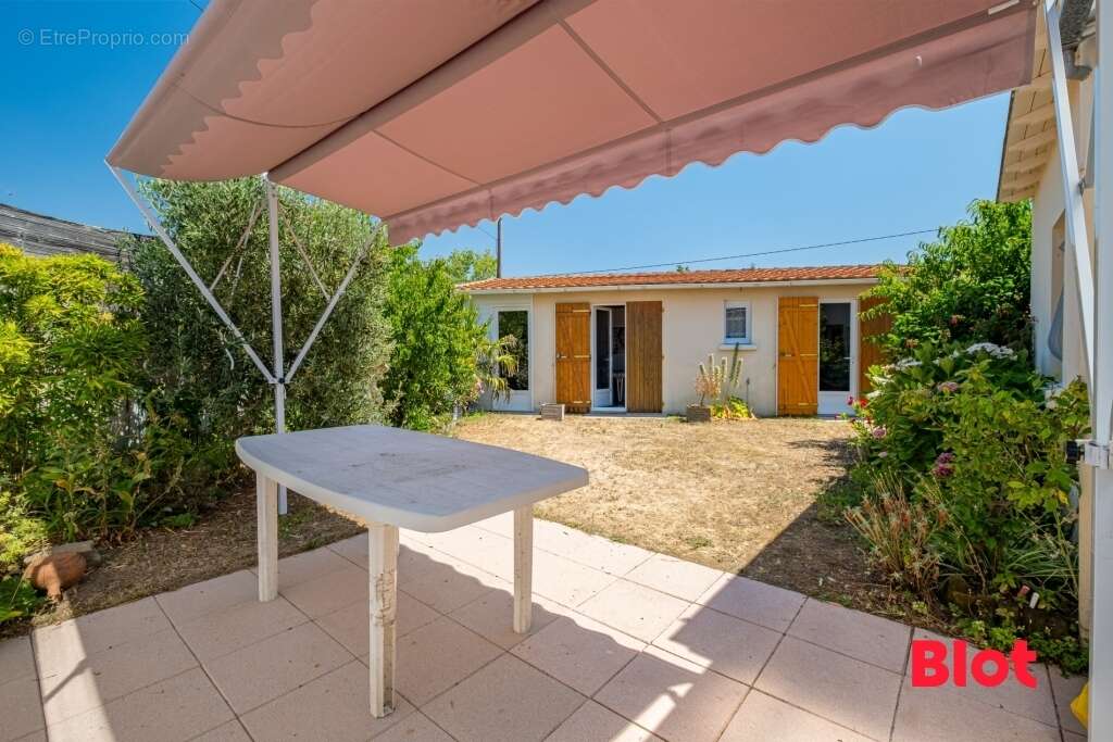 Maison à SAINT-MICHEL-CHEF-CHEF