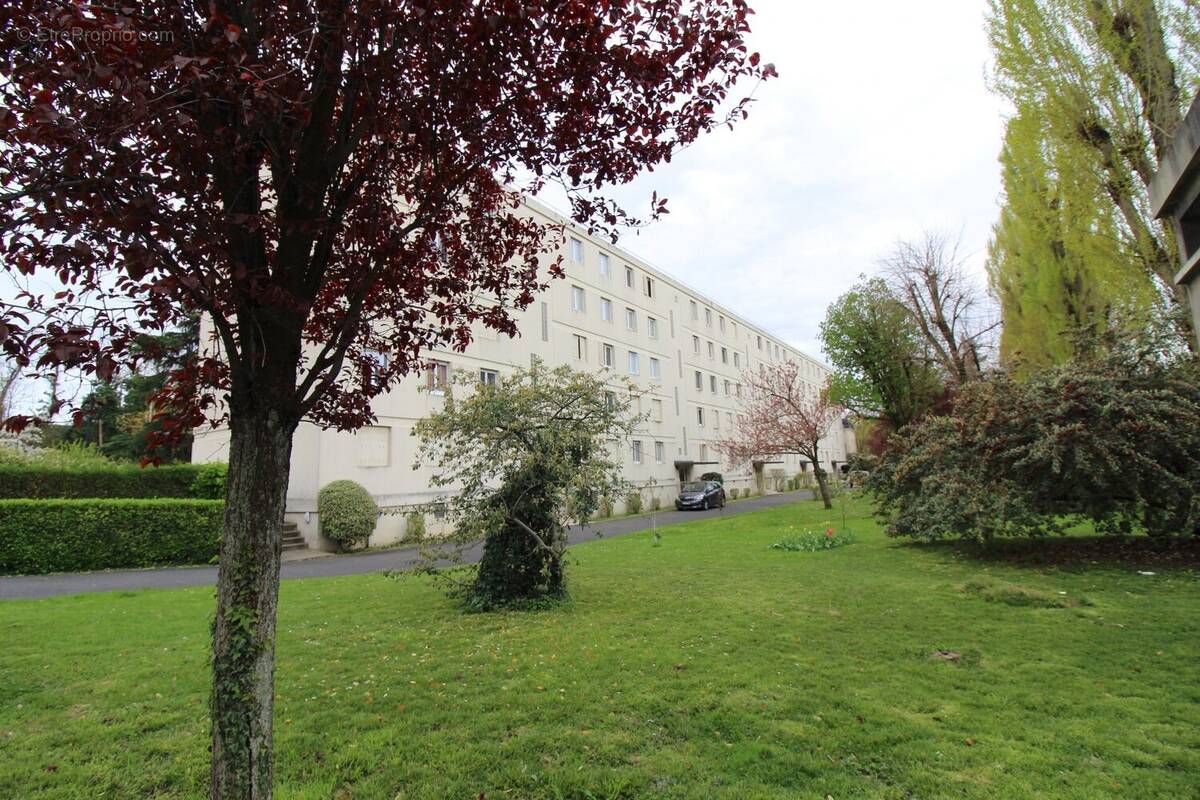 Appartement à CHAMPIGNY-SUR-MARNE