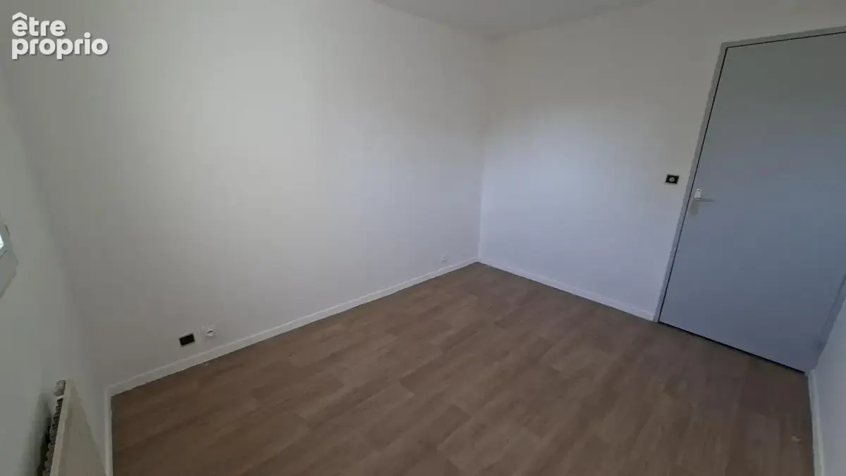 T2 avec un balcon ensoleillé - photo 8