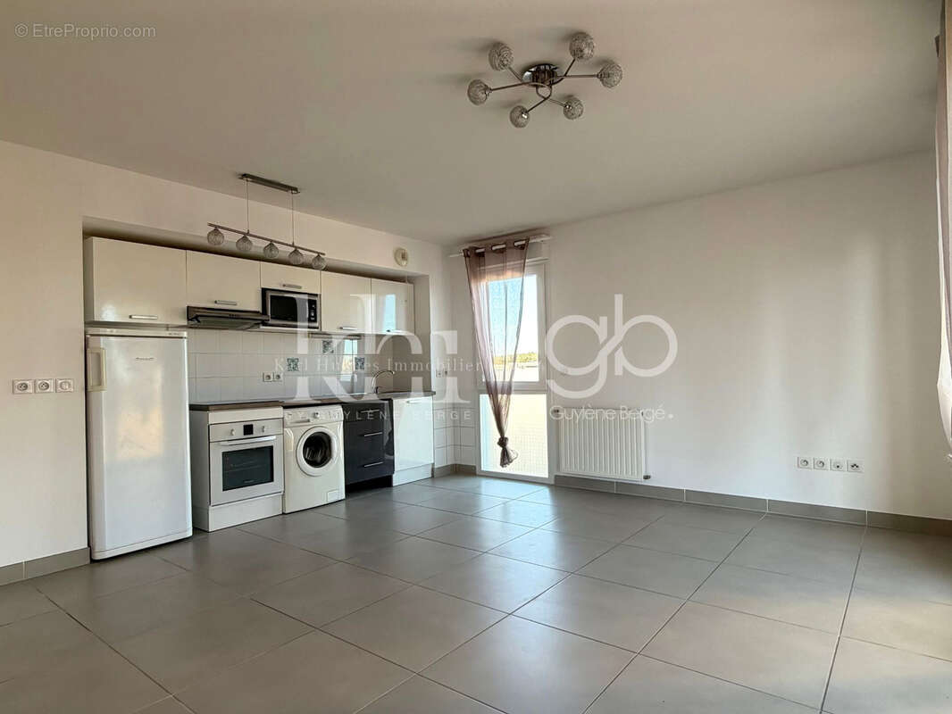 Appartement à JUVIGNAC