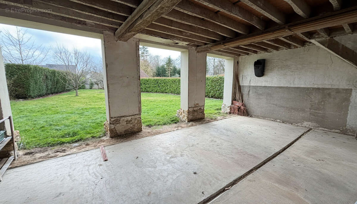 Maison à THOIRY