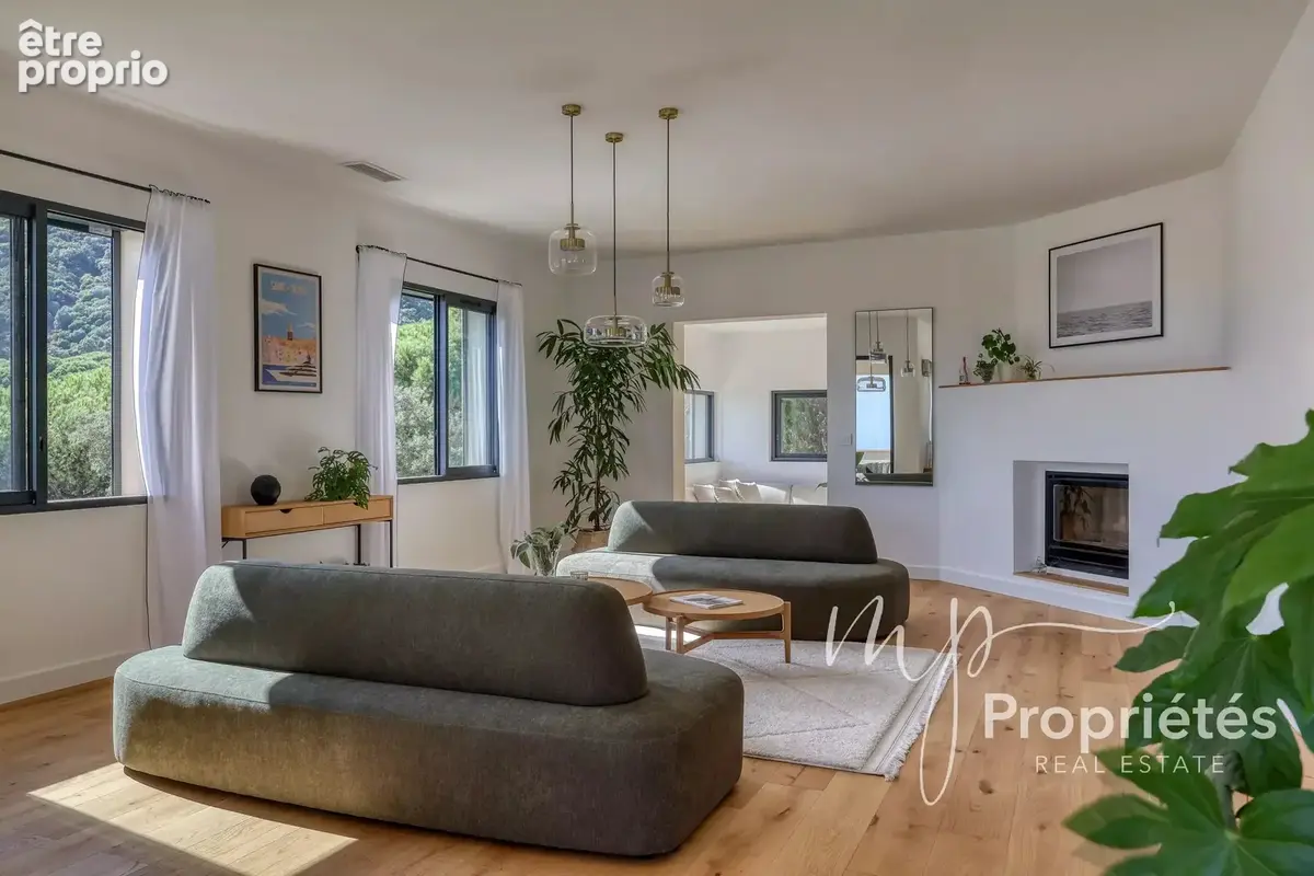 À VENDRE – Cavalaire-sur-Mer – Villa contemporaine avec vue mer 4 suites et prestations haut de gamme - photo 15