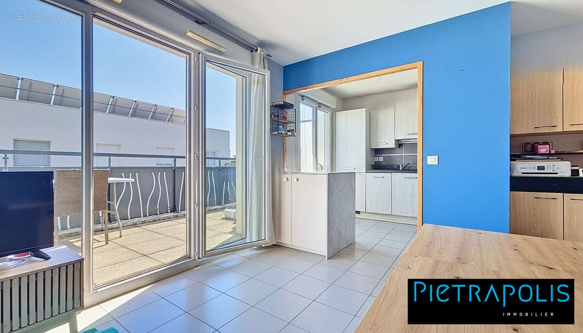 Appartement 60 m² à Vaulx-En-Velin  - photo 4