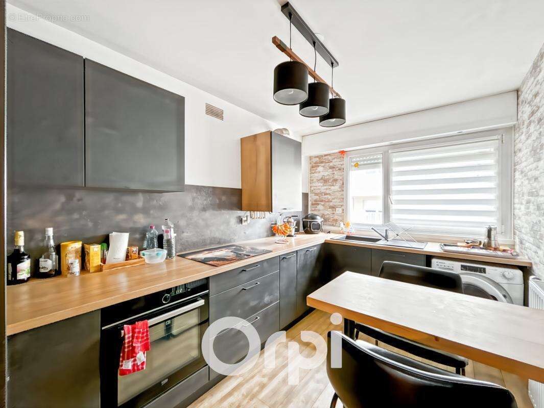 Appartement À Vendre - photo 4