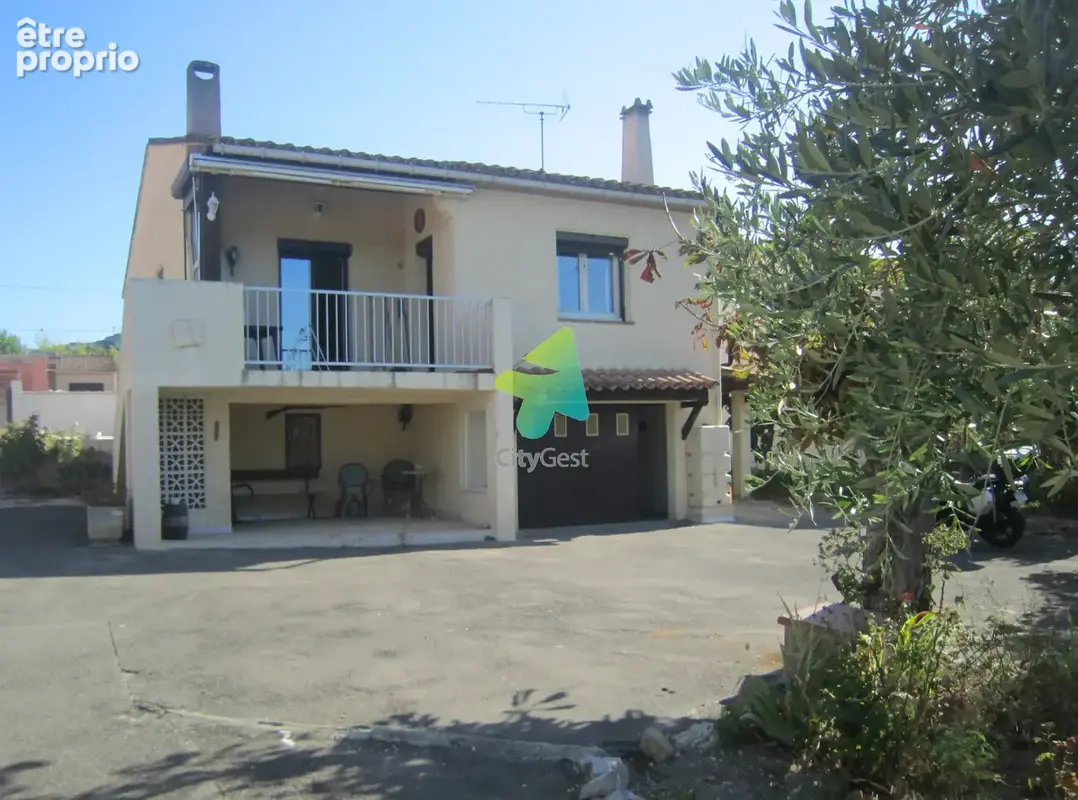 Villa sur 898 m2 de terrain - photo 2