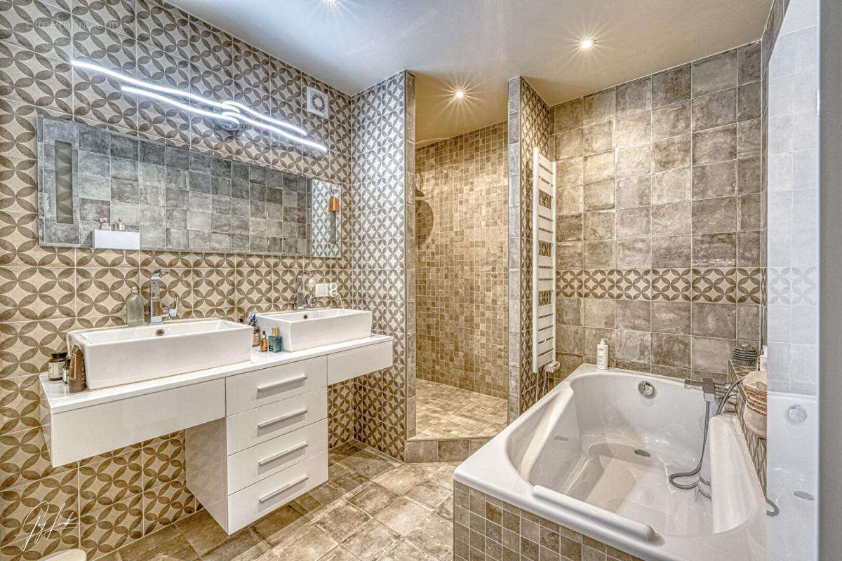 Maison à SAINT-LEU-LA-FORET