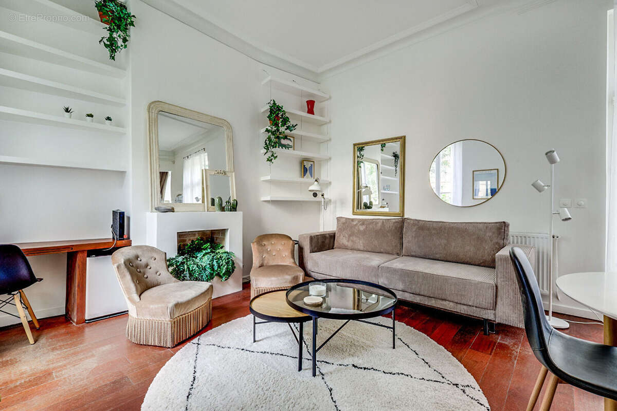 Appartement à PARIS-12E