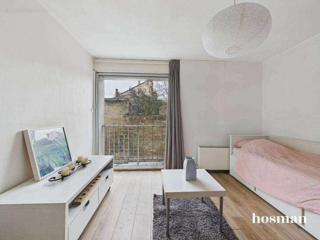 Appartement à BORDEAUX