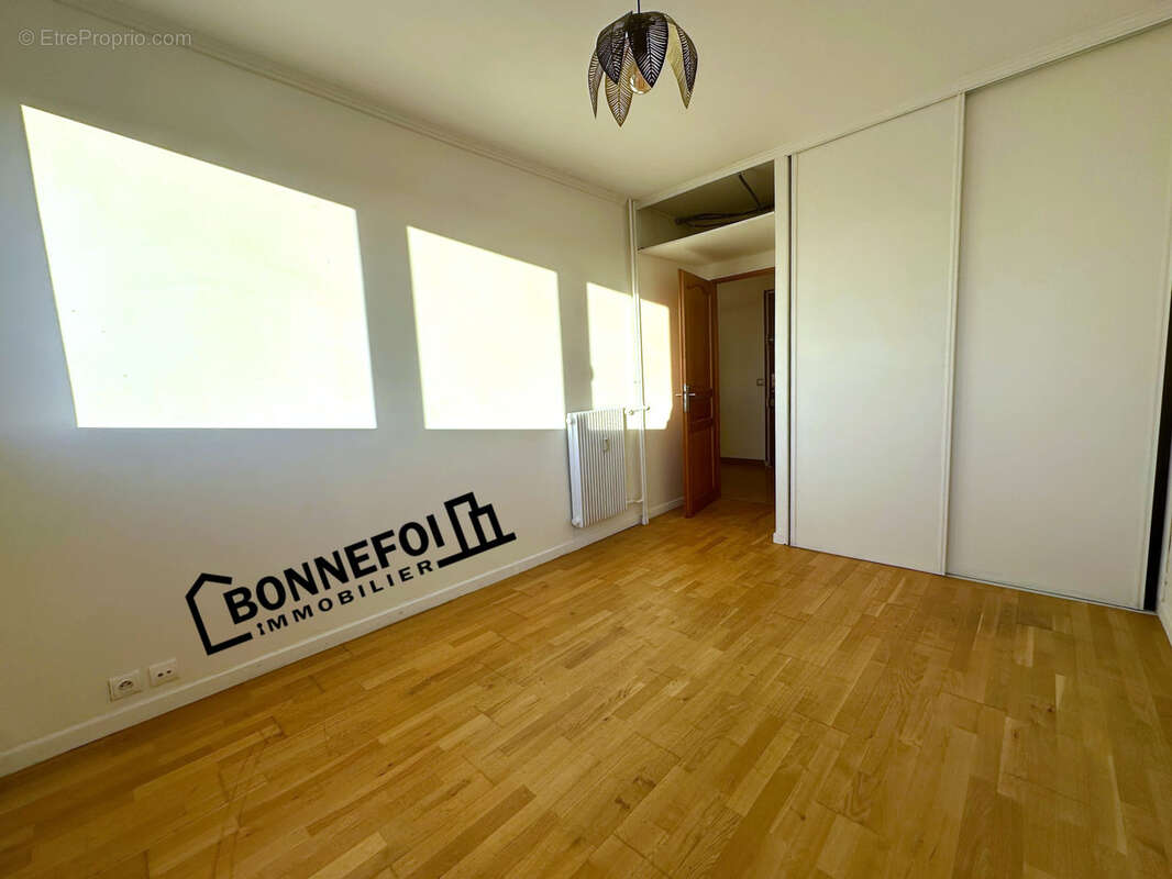 Appartement à CHAMPIGNY-SUR-MARNE