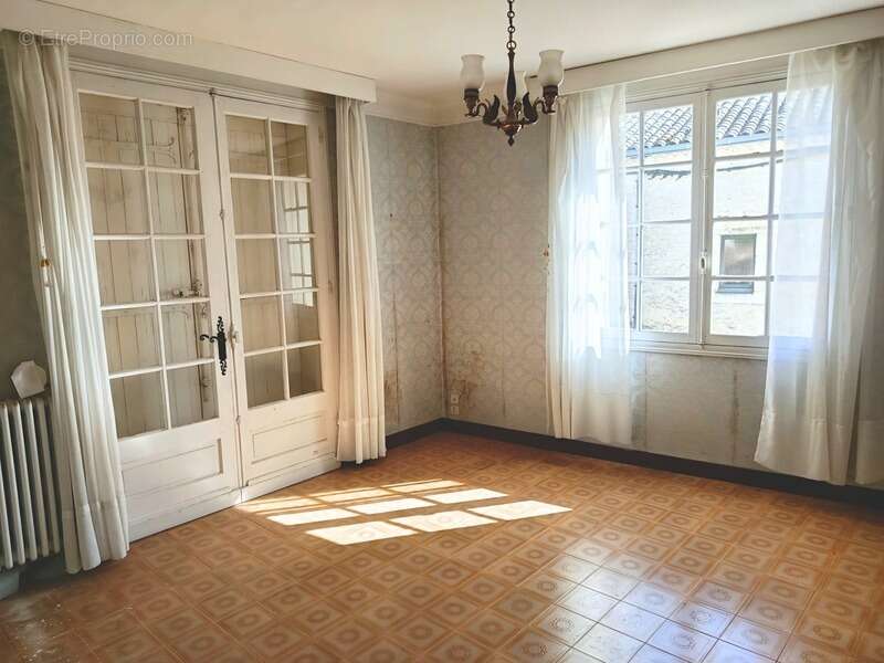 Maison à POMPORT
