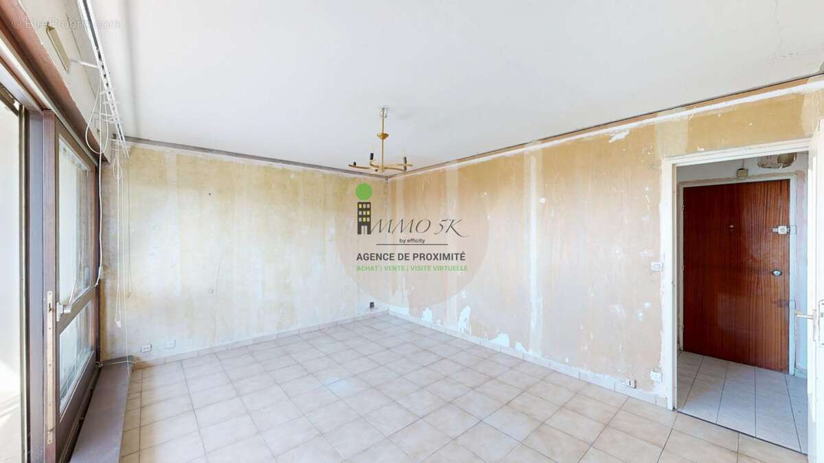 Appartement à RILLIEUX-LA-PAPE