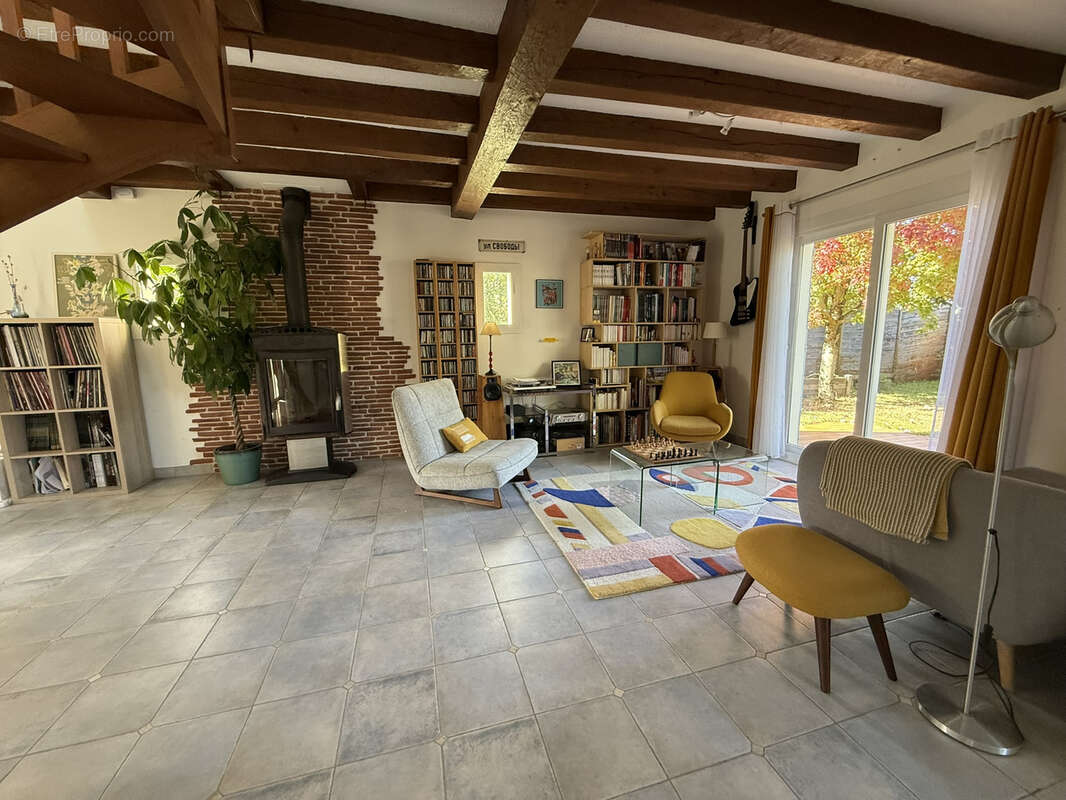 Maison à SAINT-SEBASTIEN-SUR-LOIRE