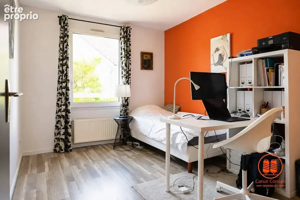Maison de 171 m² + Jardin 180 m² + Piscine / (DPE : A et climatisation) - photo 18