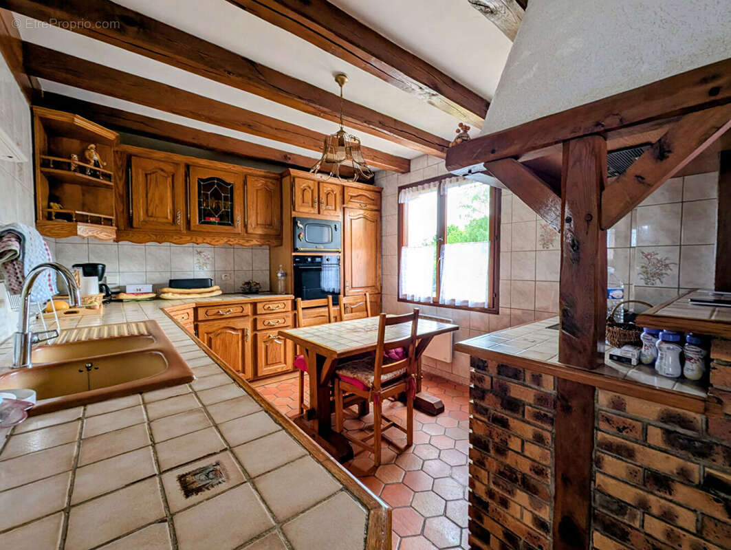 Maison à MILLY-LA-FORET