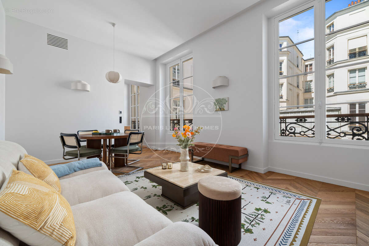 Superbe pied à terre à Paris 1er ! - photo 9
