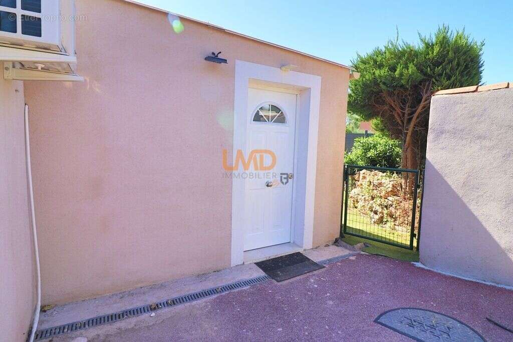 Maison à TARADEAU