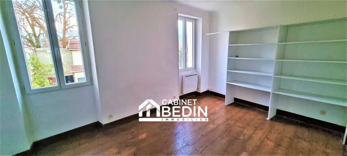 Appartement 287 m² à Nousse  - photo 3