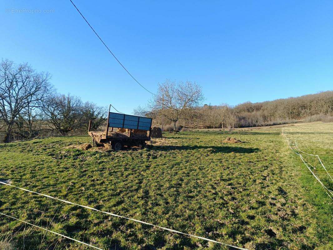 Maison à VERGT-DE-BIRON