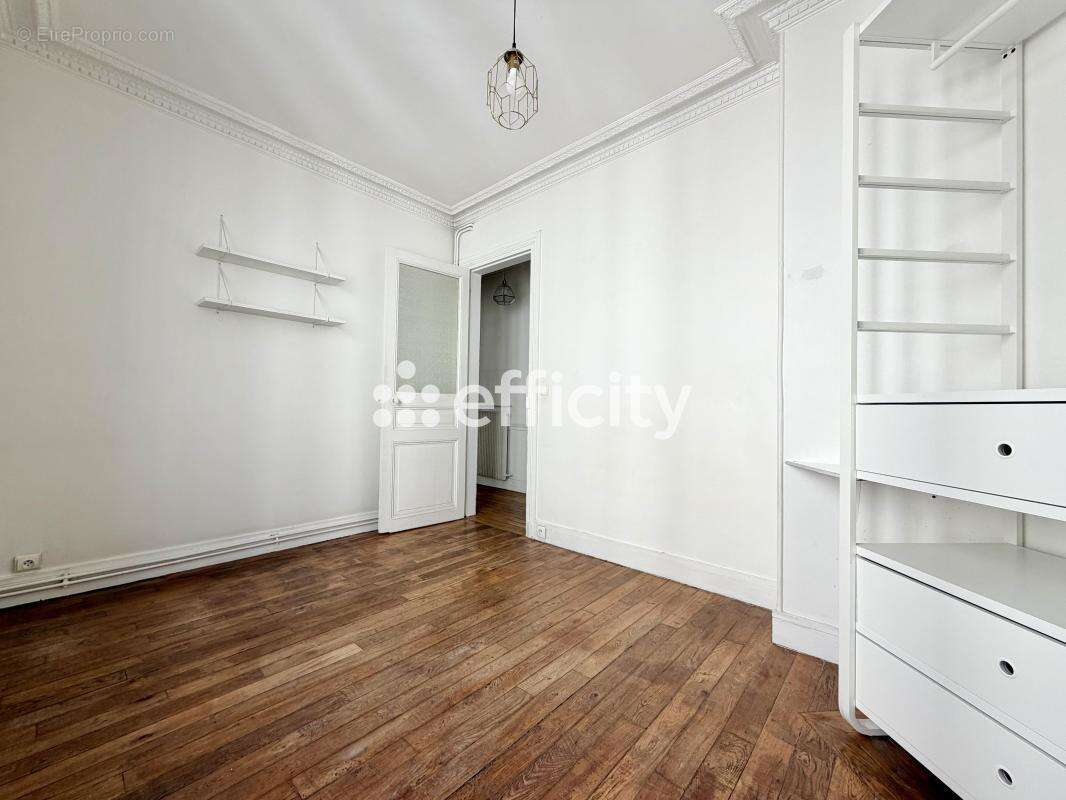 Appartement à PARIS-12E