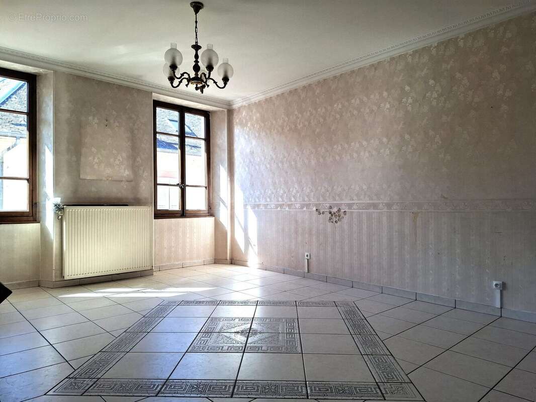 Appartement à LA ROCHETTE