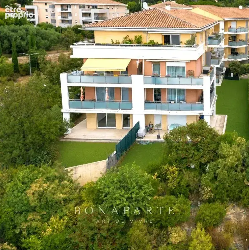 AIX-EN-PROVENCE - Appartement 3 pièces avec terrasse, jardin et double garage - photo 4