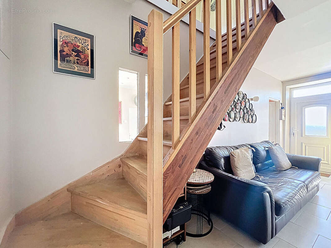 Maison à JUVIGNY-LE-TERTRE