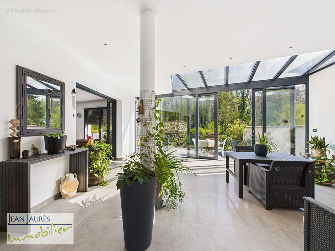 Maison Contemporaine sur Sainte Savine - photo 6
