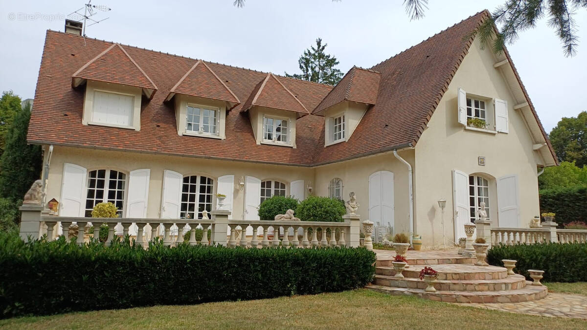 Maison à BELLERIVE-SUR-ALLIER