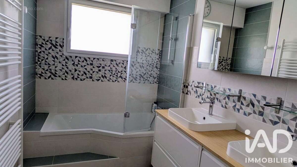 Maison 165 m² à Vannes  - photo 8
