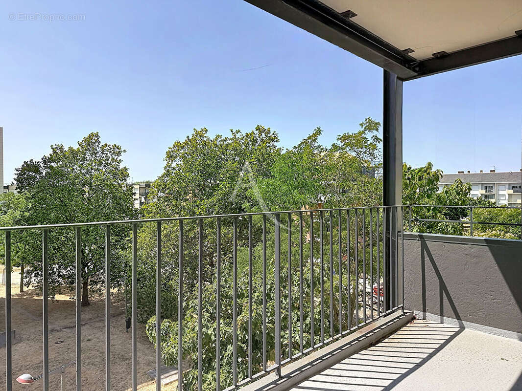 Appartement Les Ponts De Ce 3 pièce(s) 68 m2 - photo 11