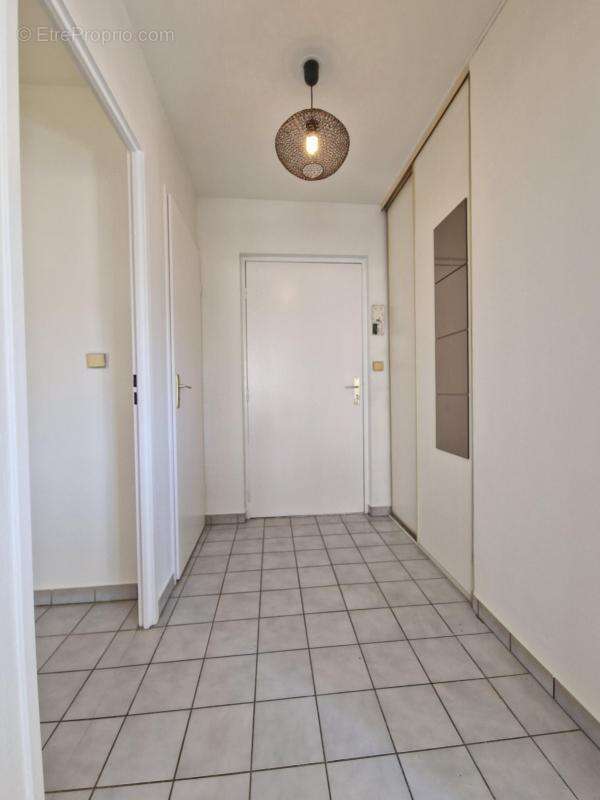 Appartement à VAIRES-SUR-MARNE
