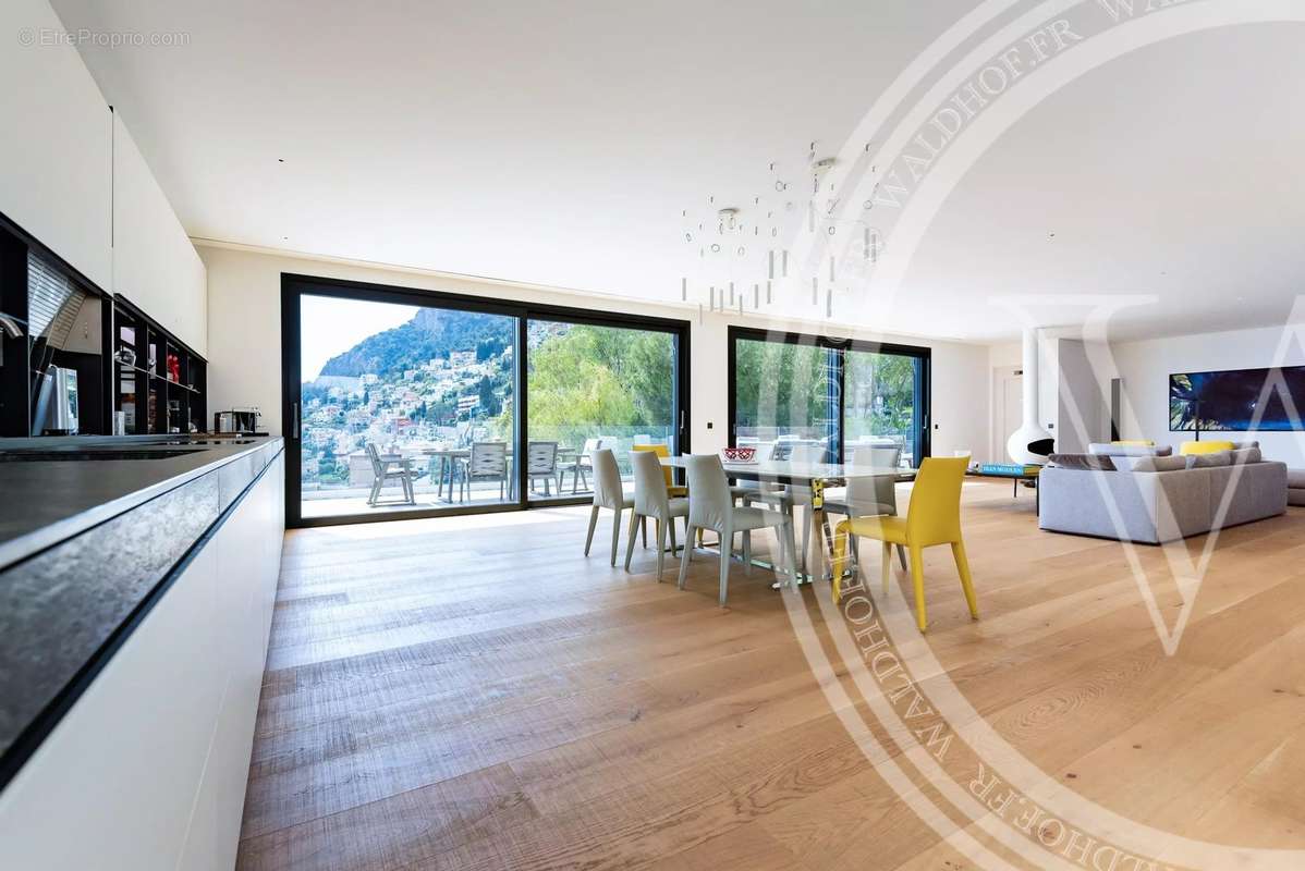 Maison à ROQUEBRUNE-CAP-MARTIN