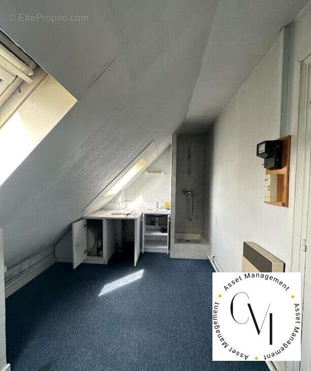 Appartement à PARIS-1E