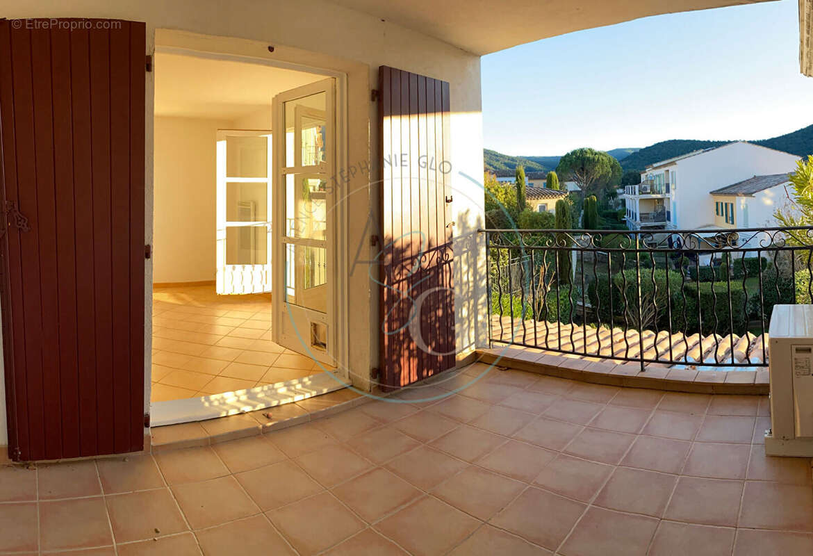 La Môle - 3 pièces lumineux avec terrasse dans résidence avec piscine - photo 3