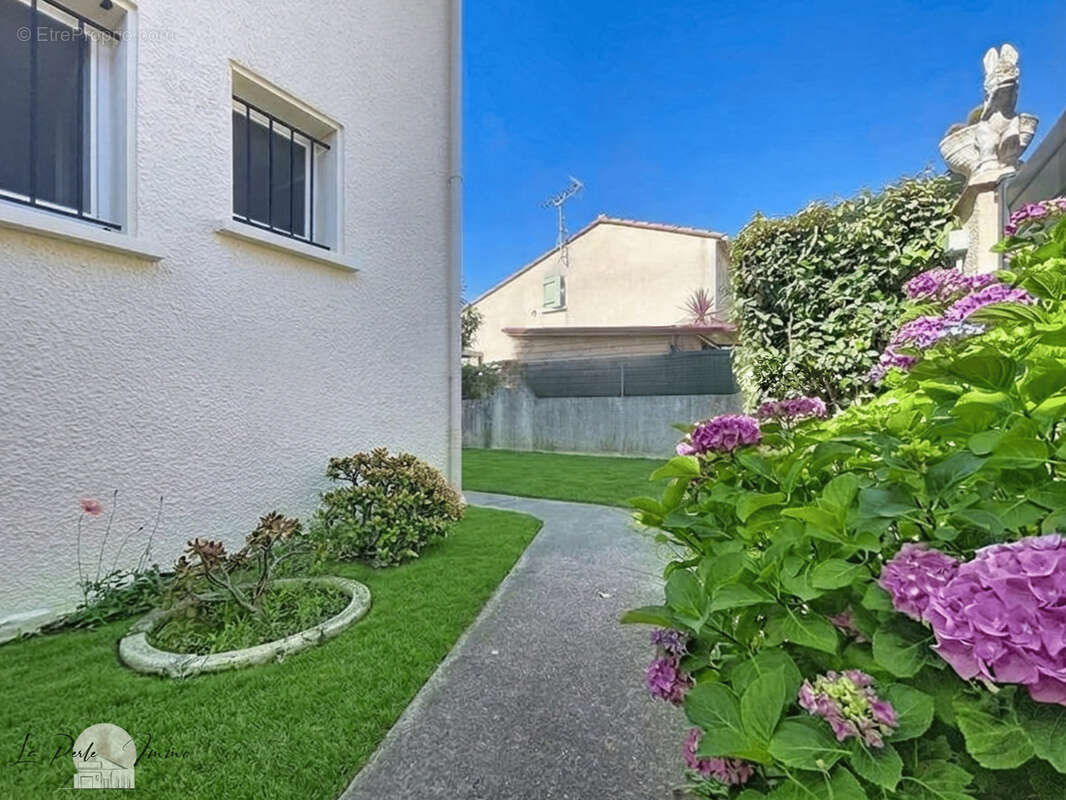 Maison à SAINT-CYPRIEN