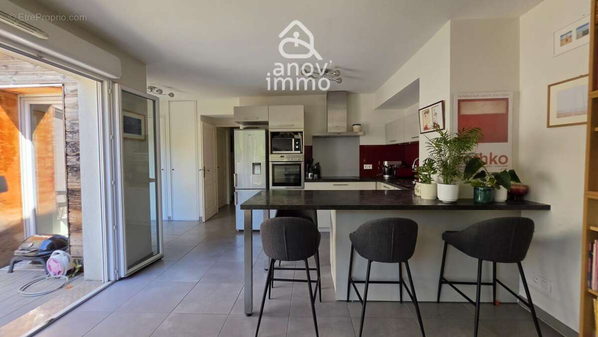 Appartement à GIERES