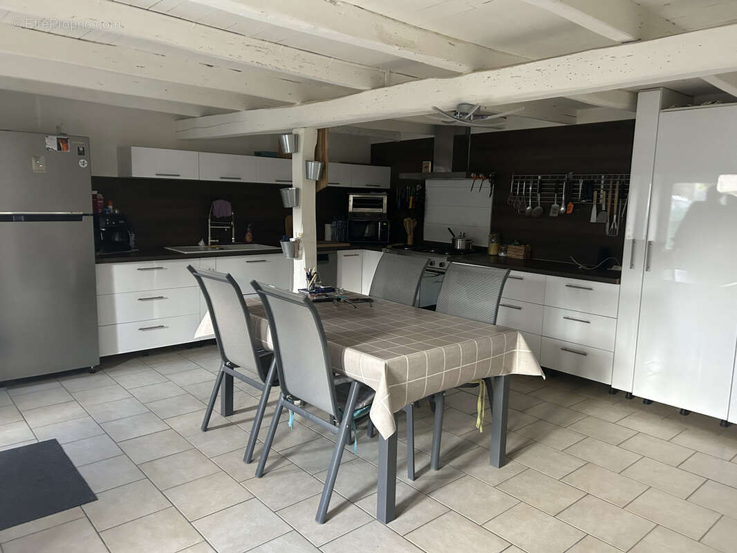 Maison à BOUILLE-COURDAULT