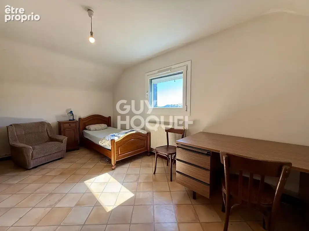 Maison 258 m² sur terrain 13,7 ares - photo 12