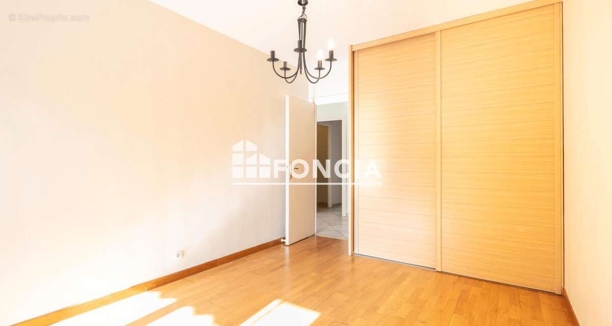 Appartement à ECHIROLLES