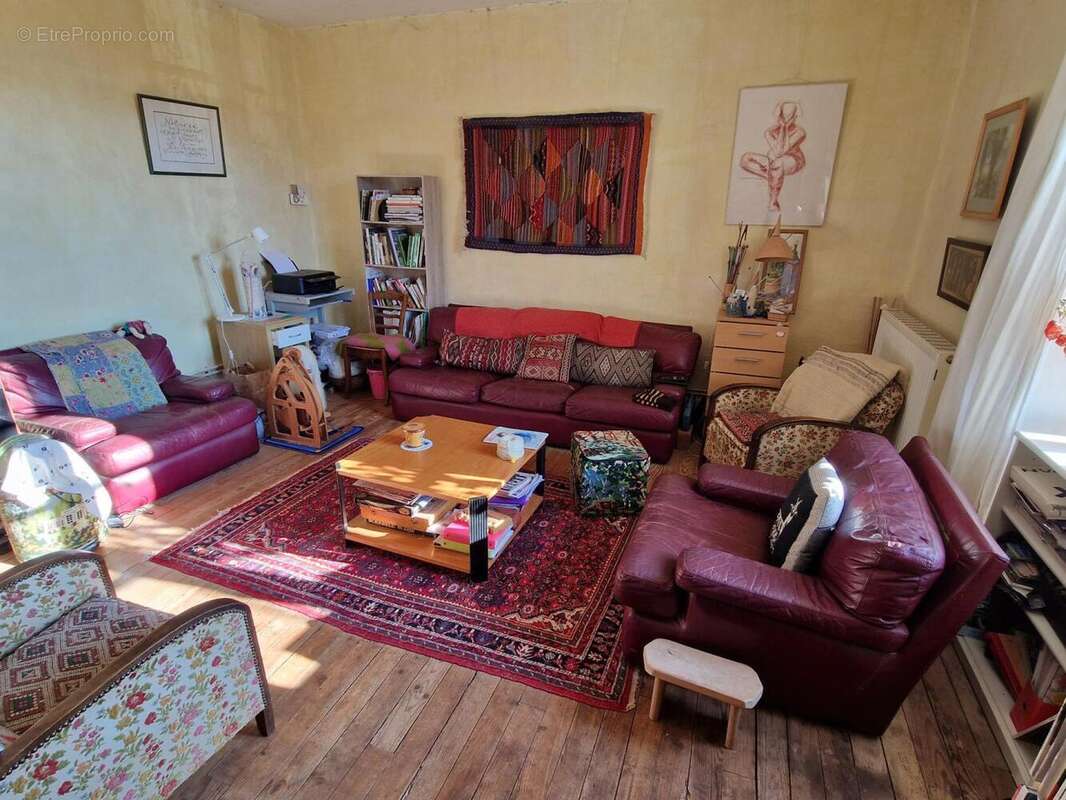 20250114_110954 - Maison à LIVERNON