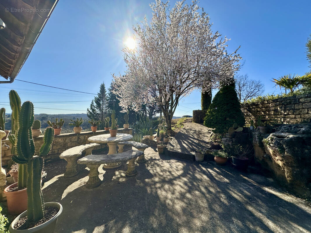 Maison à SARLAT-LA-CANEDA