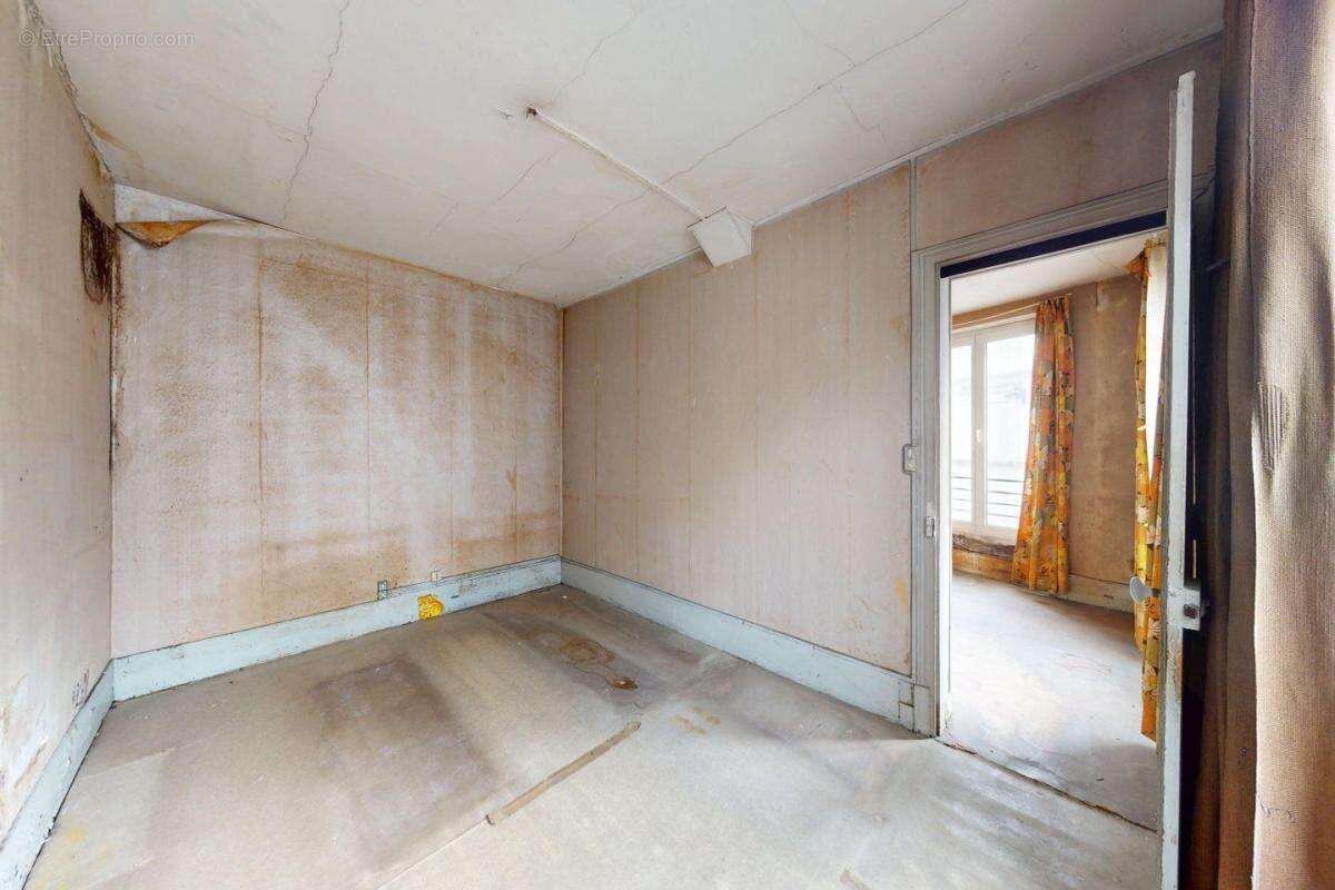 Appartement à PARIS-11E