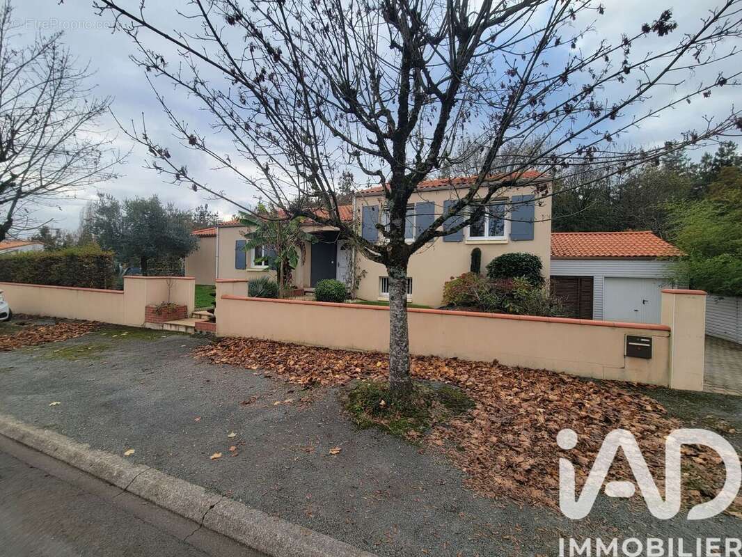 Photo 4 - Maison à SAINT-GERMAIN-DE-PRINCAY