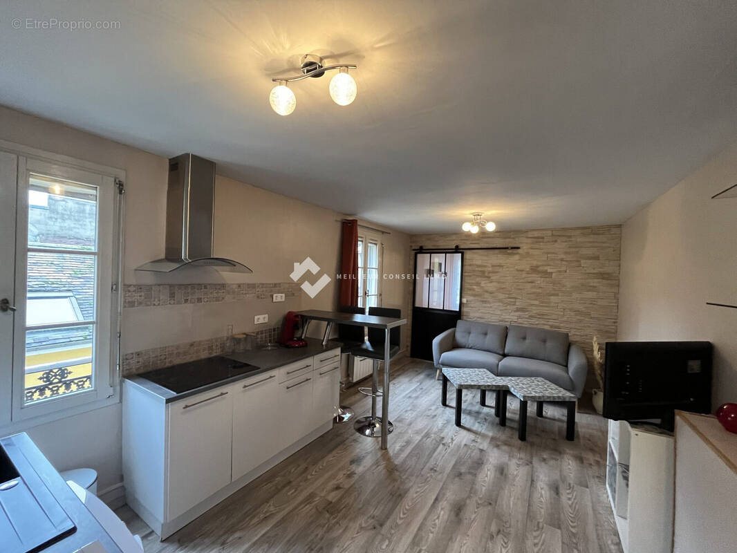 Appartement à FONTAINEBLEAU