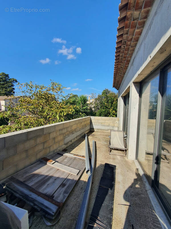 Appartement à SAINT-CYR-SUR-MER