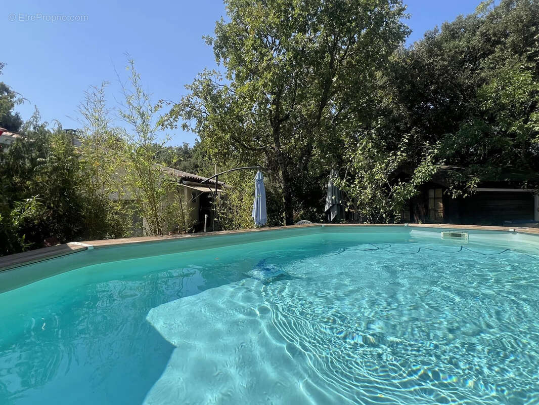 Maison à SAINT-MAXIMIN-LA-SAINTE-BAUME