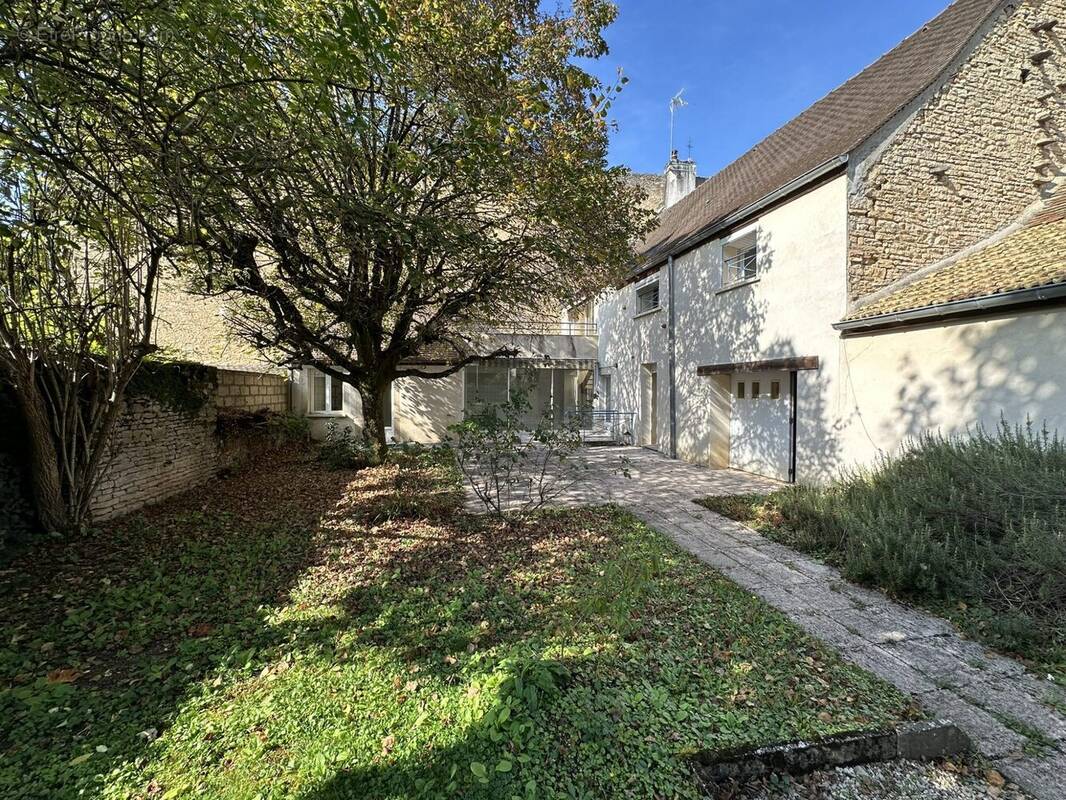 Maison à BEAUNE