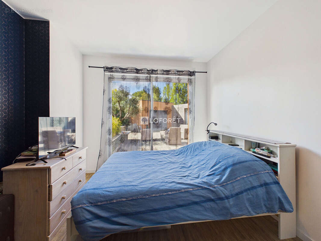 PLOMEUR  Maison familiale de plain-pied dans un environnement calme - photo 9