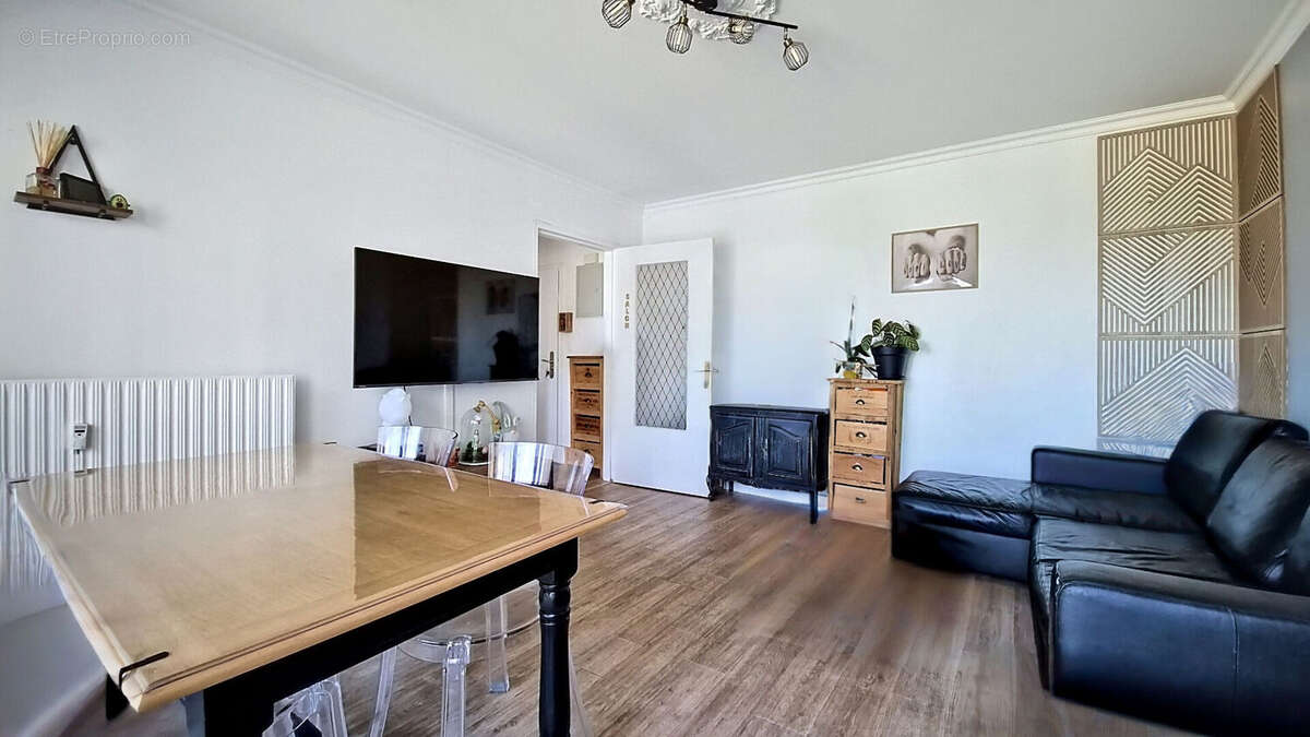 Appartement à LIMEIL-BREVANNES
