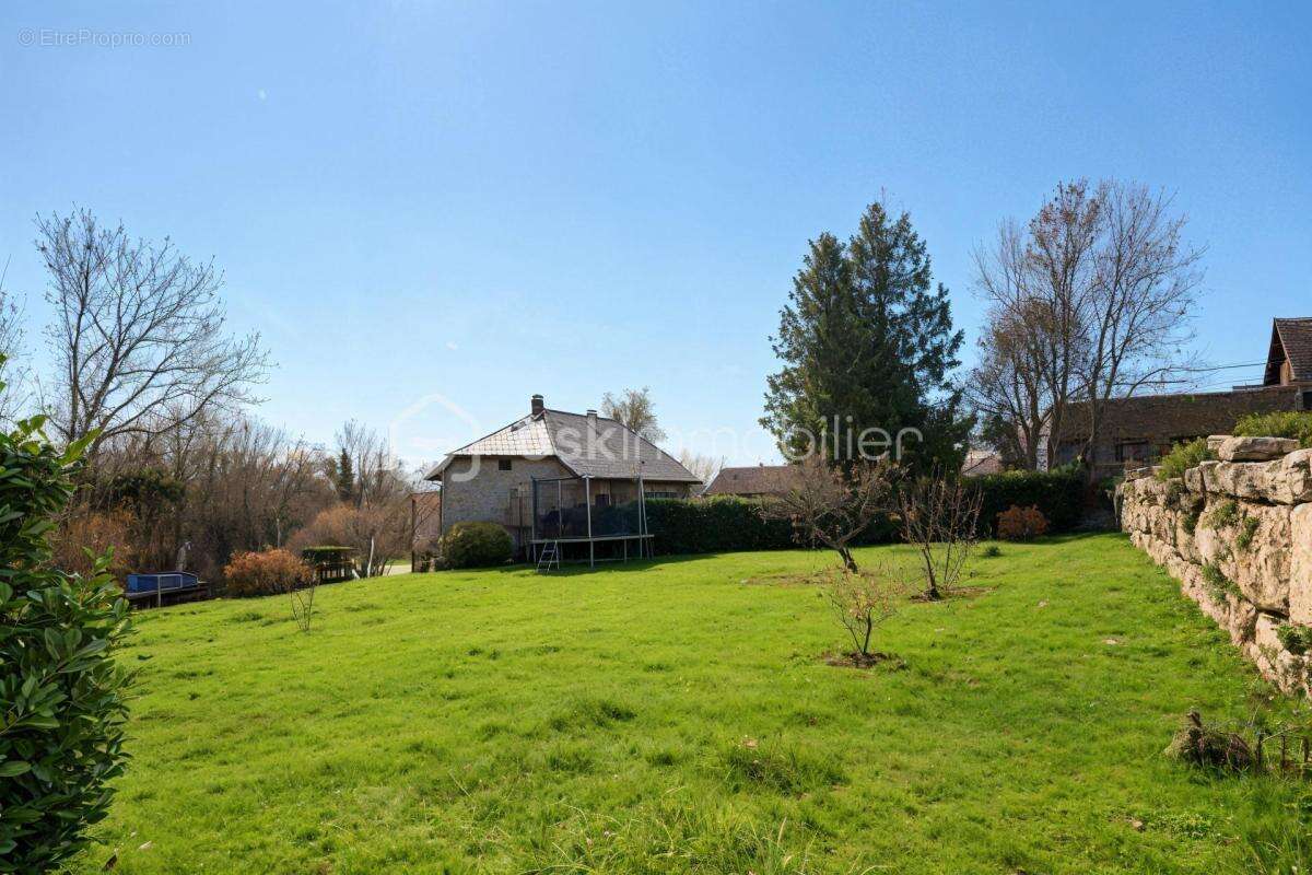 Maison à MENTHONNEX-SOUS-CLERMONT